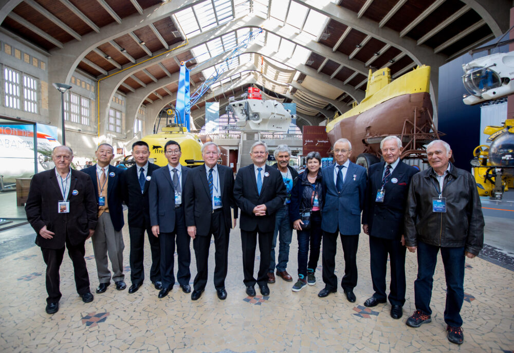 Réunion des explorateurs des abysses à La Cité de la Mer